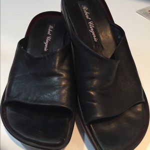 River clergerie clogs